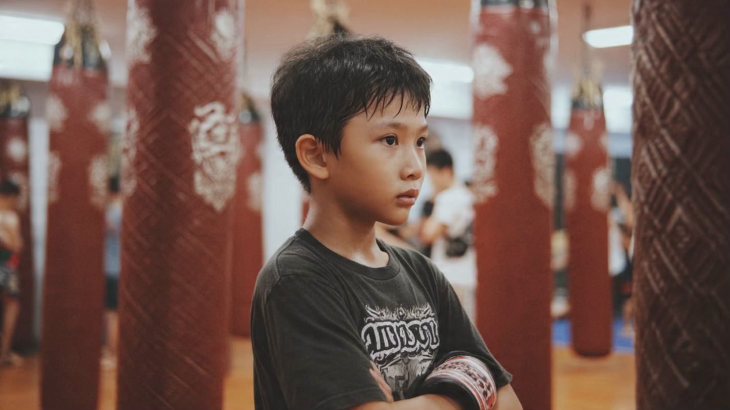Preparar a tu hijo para su primer campamento de Muay Thai